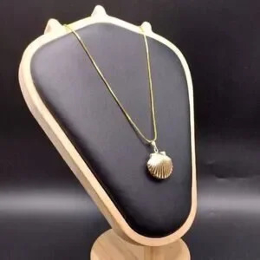 18k Gold Plated Necklace W/ Sea Shell Locket Woman's Boho Christmas VTG Gift NEW